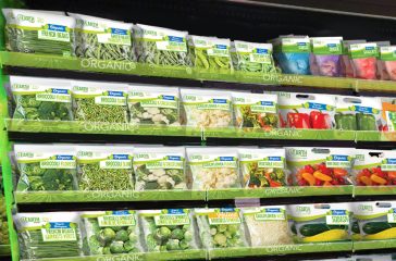 StaterBros_Organic_DisplayCase_Mockup__20231103_091628_11-21-23B_Cropped2
